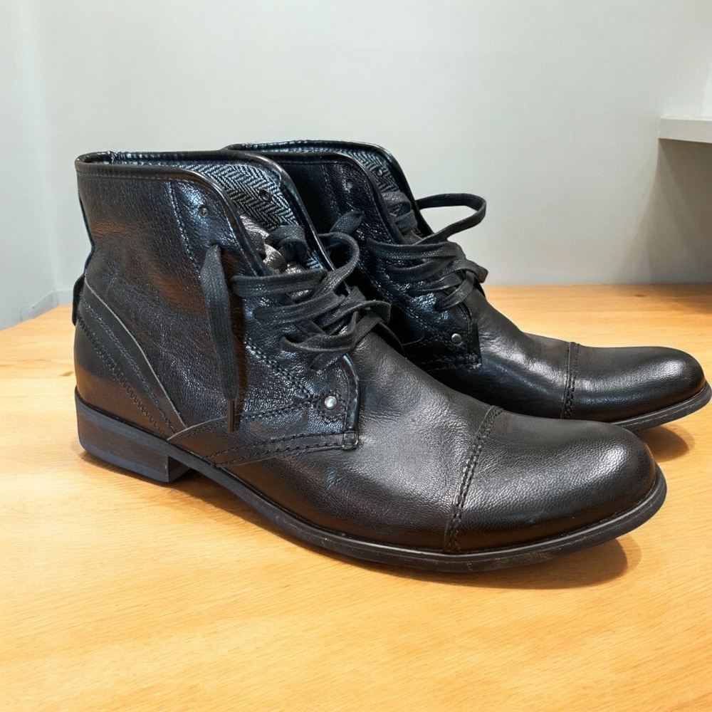 Town Shoes Leather Lace-up Men’s Boots Shoes Size 9.5